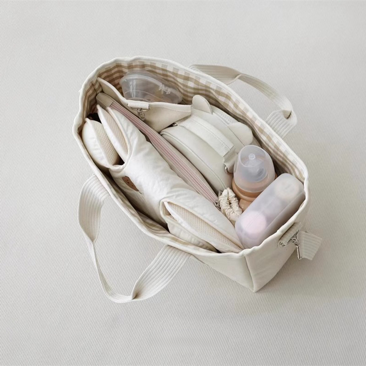 DIY定制ins小熊妈咪包大容量手提斜挎包婴儿尿不湿轻便收纳母婴包,淘宝优惠券,粉丝福利购,淘宝优惠卷