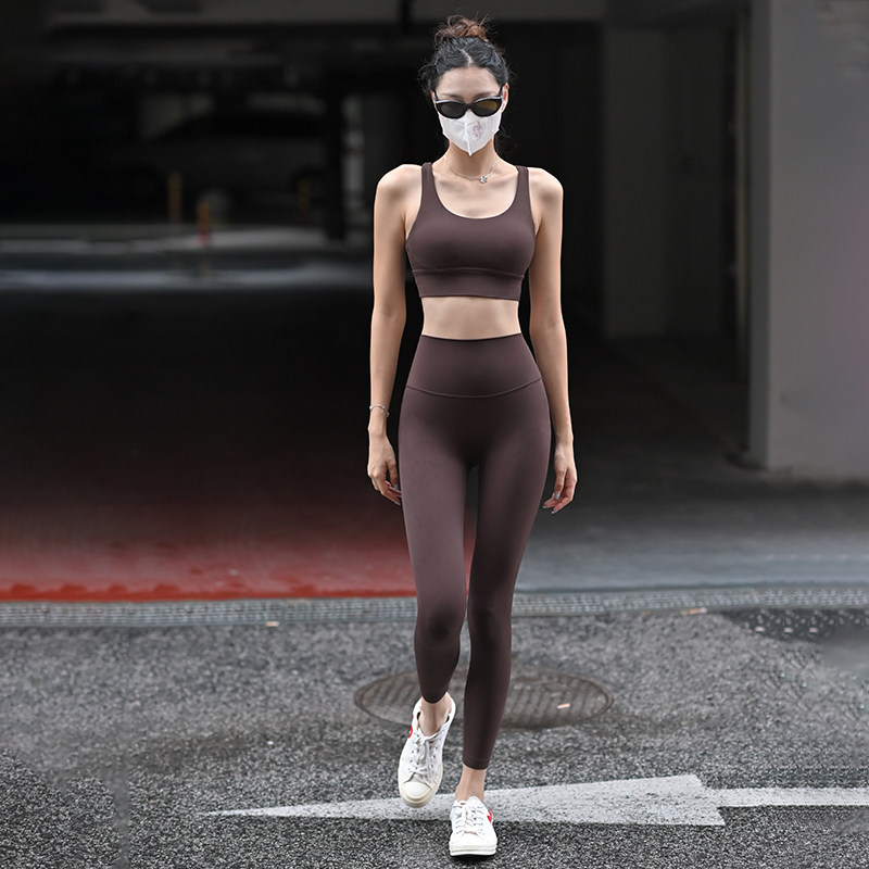 Beemen运动内衣女防震中高强度外穿秋冬季瑜伽服健身交叉美背文胸,淘宝优惠券,粉丝福利购,淘宝优惠卷