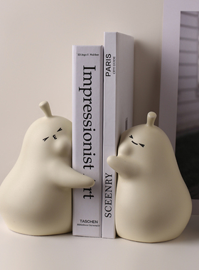 陶瓷书挡可爱抱抱梨不梨不弃摆件