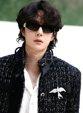 王一博同款项链 半圈菱格锁骨链女轻奢高级感小香风气质女度假风