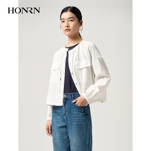 HONRN/红人白色简约长袖短外套女圆领宽松廓形休闲外套HJ22OS917 - 图1