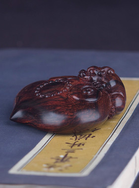 海南黄花梨紫油梨貔貅如意手把件