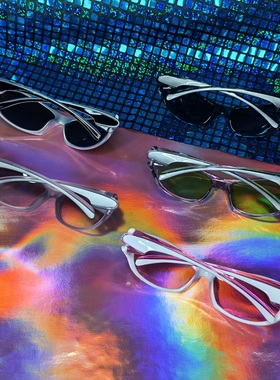 亚比辣妹未来感千禧y2k机能墨镜