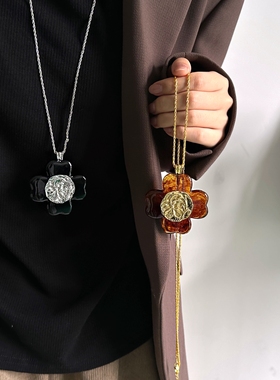 复古简约长款花朵吊坠项链