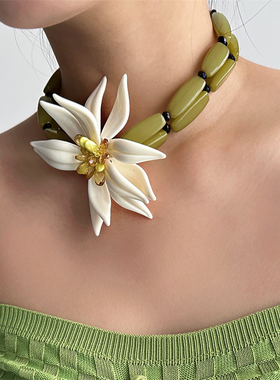 甜美民族风立体白茶花竹节项链