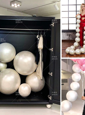 婚礼巨型金属珍珠色球串项链美陈