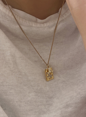 18k男女同款凯旋门方形吊坠项链