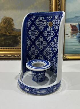 欧洲回流瓷器 镂空蓝白花卉纹饰半遮蜡烛座 壁挂青花烛台装饰摆件