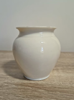 W.H.GOSS 高斯 1887年维多利亚女王 50周年加冕纪念徽章迷你花瓶