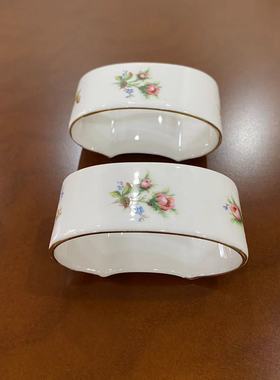 Royal Albert 皇家阿尔伯特 Moss Rose 1956年餐巾扣 桌面瓷摆件