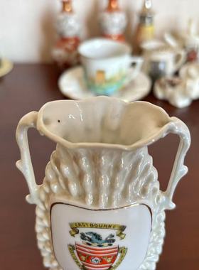 Victoria 早期捷克 手绘盾徽珠光瓷器 贝母瓷纹章摆件双耳小花瓶