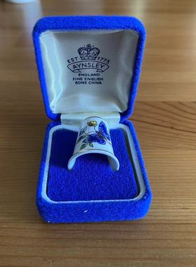 AYNSLEY 安兹丽 蝴蝶花卉顶针摆件 英国怀旧骨瓷收藏稀有瓷器饰品