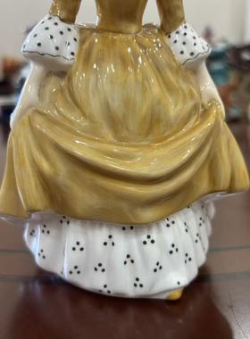 Royal Doulton 皇家道尔顿 1963年瓷娃娃 Coralie 科拉莉收藏瓷偶