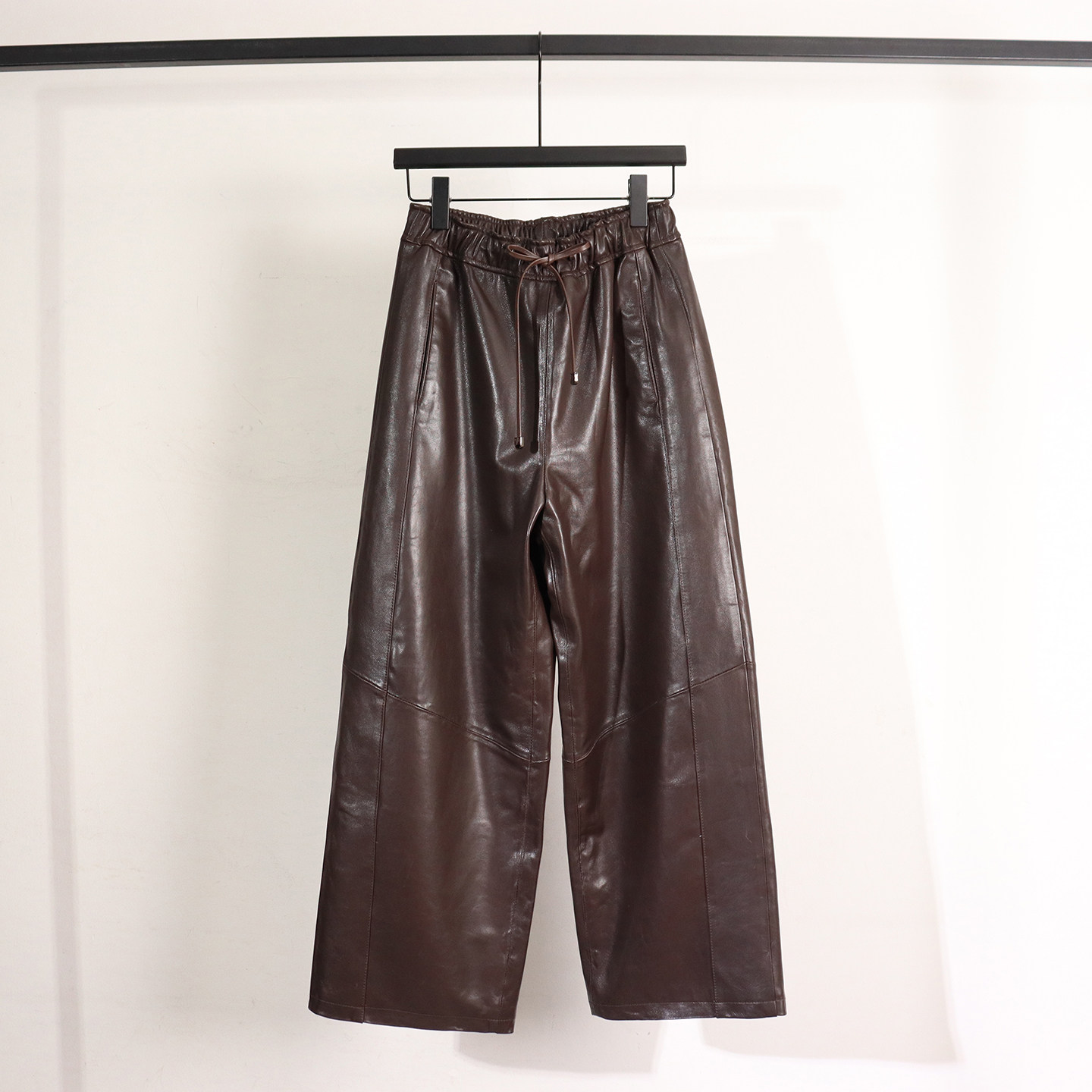 新款真皮皮裤女款抽绳松紧腰阔腿长裤时尚宽松休闲显瘦百搭九分裤,淘宝优惠券,粉丝福利购,淘宝优惠卷