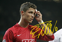 6-inch C Luos autograph photo The new popular publicity photo is signed for the number 10