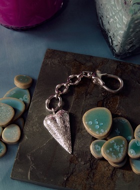 Apt702男女925纯银手工压银工艺