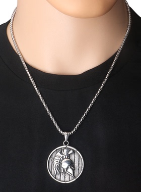 不锈钢骑士头盔男女项链钛钢