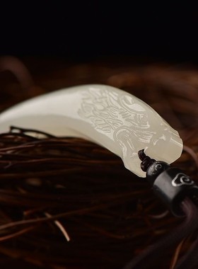 新款白色狼牙吊坠男士项链霸气狼牙白色吊坠男女款霸气挂件复古