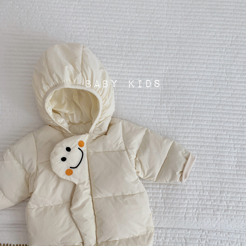 INS男女宝宝冬装羽绒连体衣婴幼儿保暖外出哈衣爬服冬装可爱抱衣 - 图2
