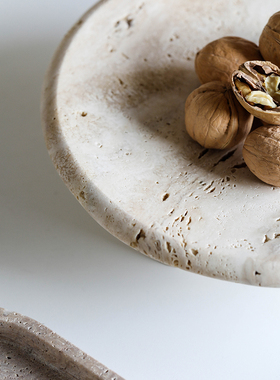 大理石装饰使用侘寂风客厅