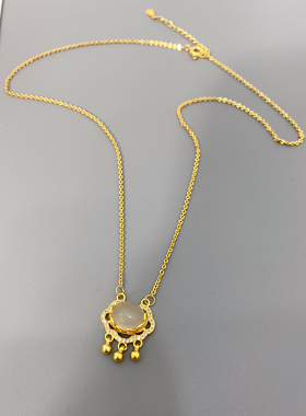 周福焕美白玉髓平安铃铛吊坠闺蜜