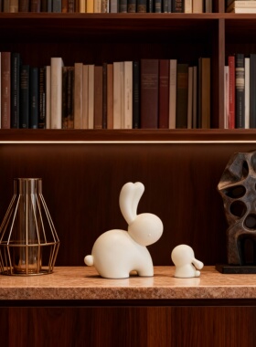 简约现代陶瓷兔子摆件节日礼物