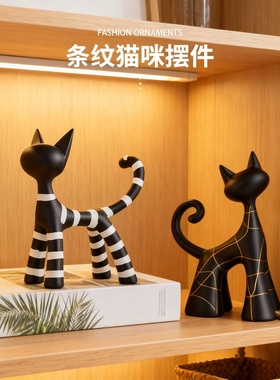 轻奢极简手绘猫咪树脂摆件套装