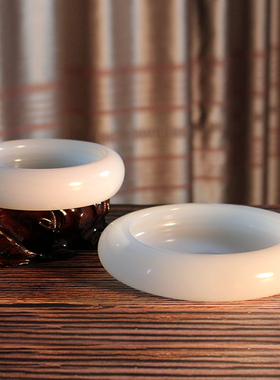 天然世宝玉家圆形烟灰缸家居客厅