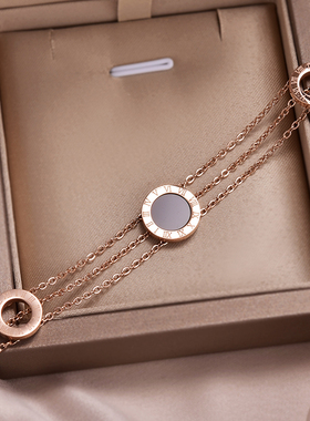 钛钢手链女2021年新款小众设计感