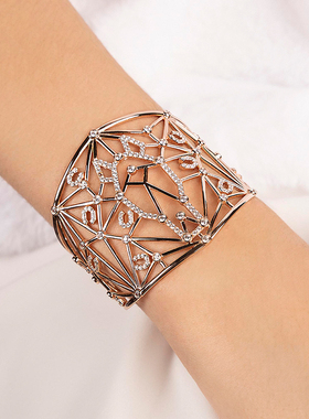 [杨紫同款]APM Monaco马年手镯玫瑰金色型格几何设计现代典雅手饰