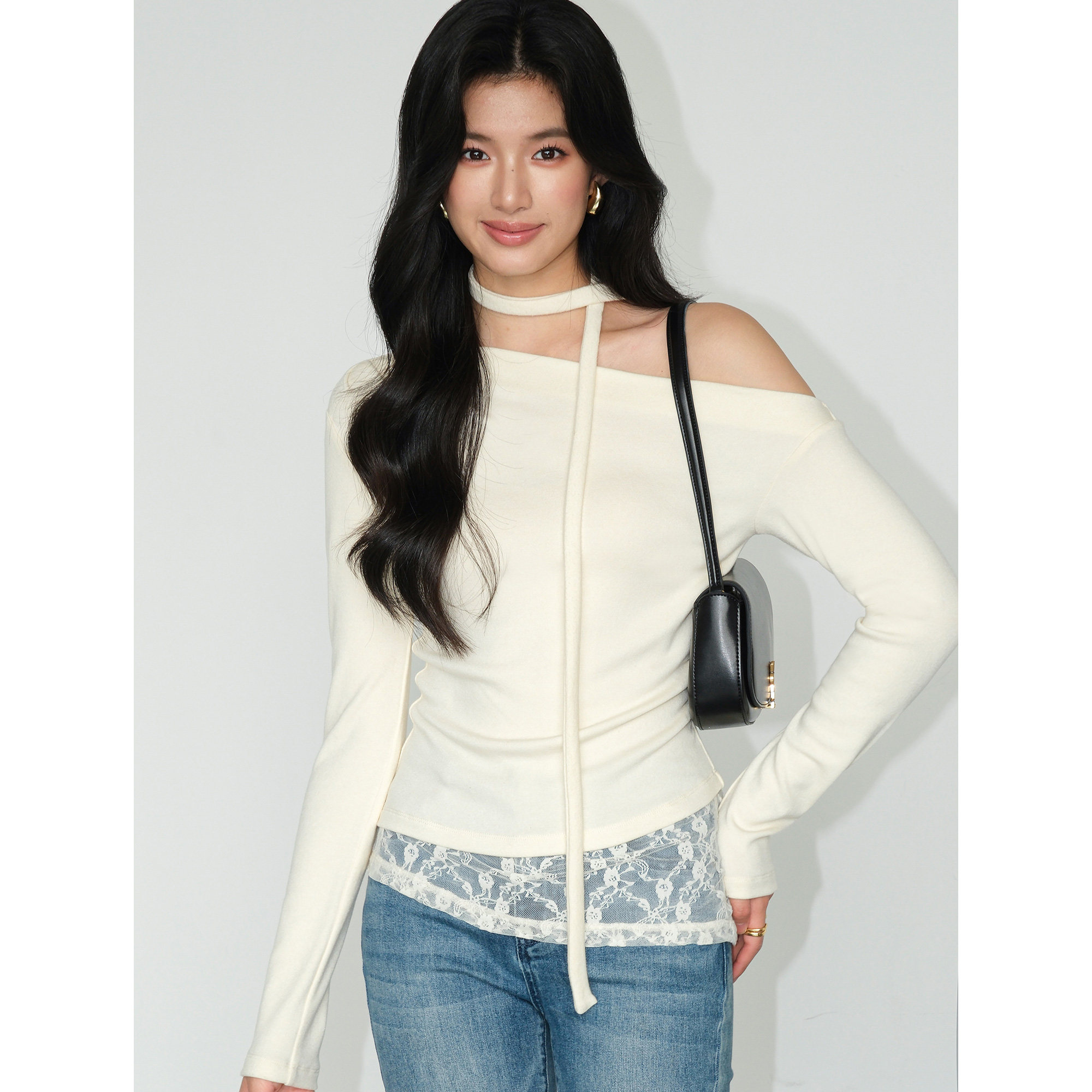 NEVA HU【现货7折】氛围感斜肩针织衫女蕾丝拼接气质飘带打底上衣,淘宝优惠券,粉丝福利购,淘宝优惠卷