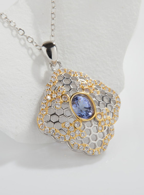 天然坦桑石镂空吊坠s925纯银项链女复古百搭锁骨链欧美首饰批发