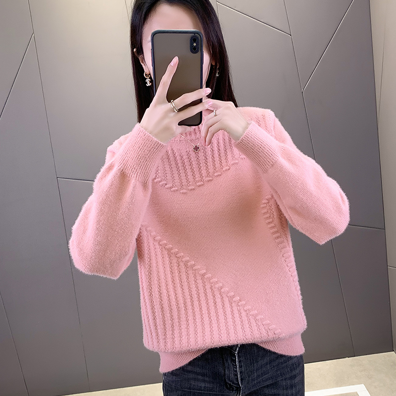 冬季毛衣女宽松半高领2024新款秋冬加绒加厚内搭红色水貂绒打底衫