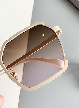 大脸设计感金属通用复古风太阳镜