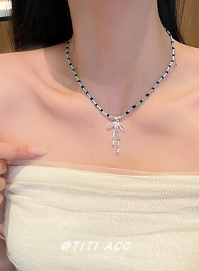 ins风蓝棕撞色蝴蝶结串珠项链小众设计感气质百搭锁骨链2025新款