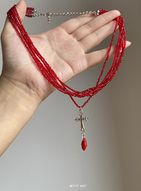 复古浪漫多层红色水晶石项链女十字架吊坠锁骨链choker高级感颈链