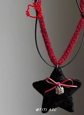 新年氛围感毛茸茸星星蝴蝶结项链女甜美可爱猫咪头红色编绳毛衣链