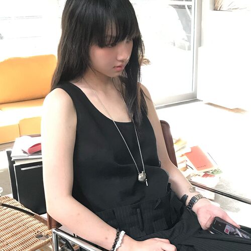 韩系ins风银色水壶吊坠长款项链女小众设计实心金属毛衣链配饰潮 - 图0
