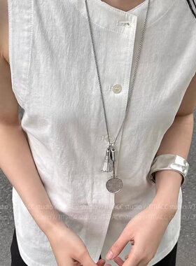 韩系ins风金属羽毛球拍吊坠项链女小众设计感百搭日常毛衣链配饰