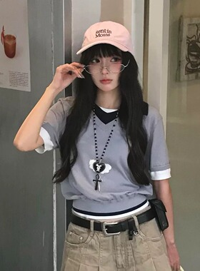 暗黑哥特风黑色爱心十字架项链女y2k辣妹亚文化长款锁骨链毛衣链