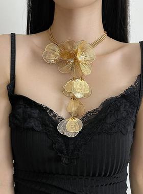 高级感金色花朵镂空项链女小众