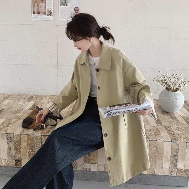 闲其C036-F33色韩卡系休风衣女小个子2025秋季款高级感撞袖色翻中 - 图3