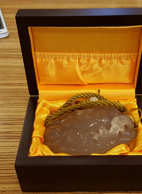 貔貅云中玉天然玉石玛瑙原石文玩