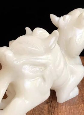 天然阿富汗白玉万事如意招财貔貅摆件家居客厅办公室装饰开业礼品