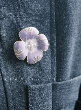 渐变四瓣花～复古花朵胸针 流沙纹理精致花卉 礼物别针 合金精品