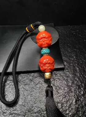 特色瓦西南红雕件‌达摩挂件精工雕刻挂件小配件