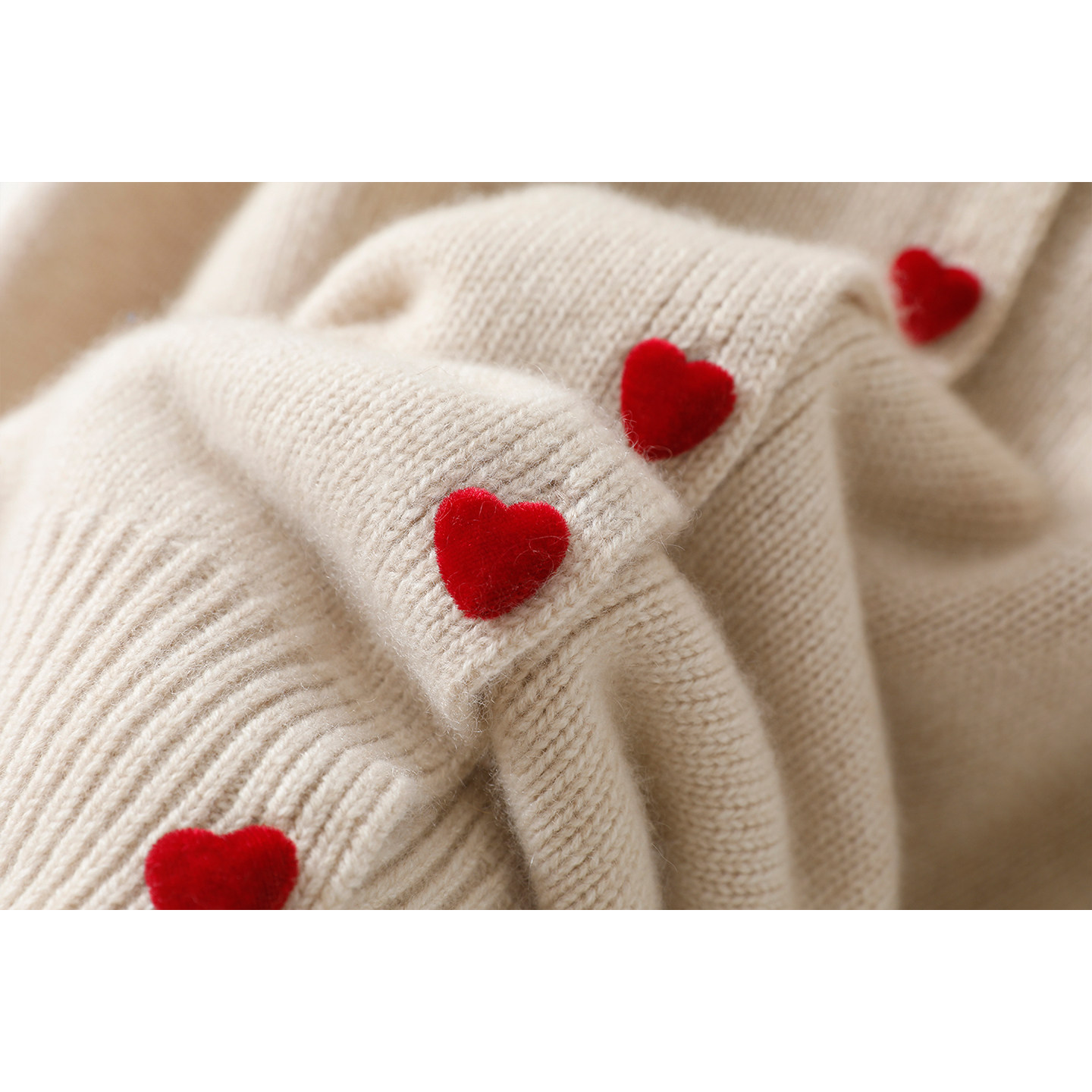 好心动的颜值！爱心扣加厚100%纯山羊绒开衫女纯羊绒毛衣针织外套,淘宝优惠券,粉丝福利购,淘宝优惠卷