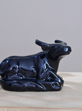 黑色可爱小猪桌面摆件创意办公室客厅装饰车载祝福物生日一对礼物