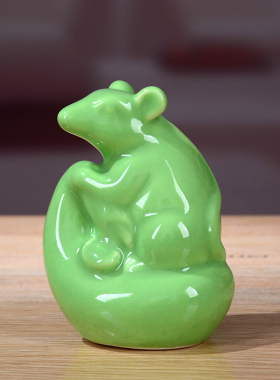 守财绿色吉祥物家居客厅生肖狗