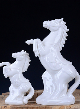 新颖大小号公鸡生肖风水工艺品